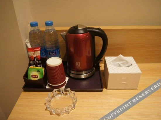Food & Beverage