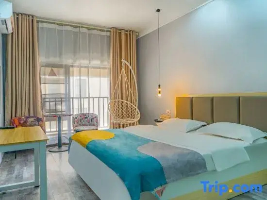 Standard Double room with view (full double bed)