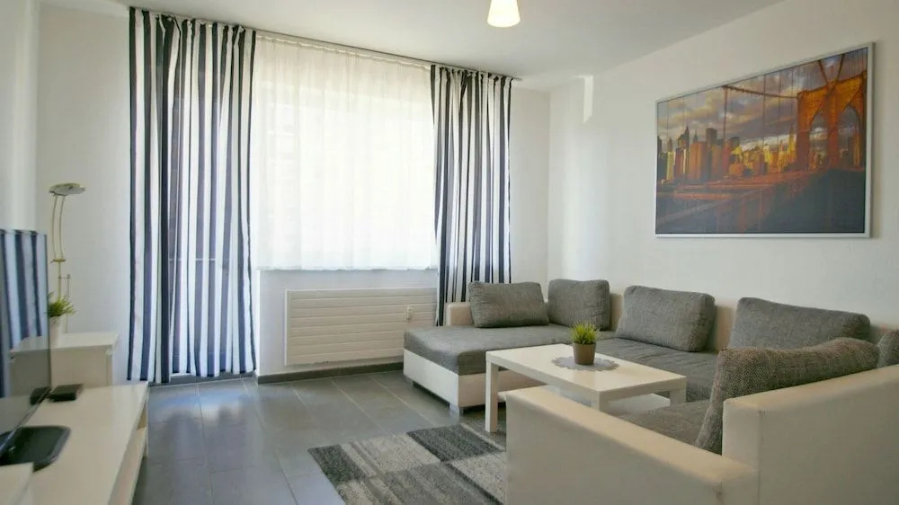 Ferienwohnung Cologne HG 1