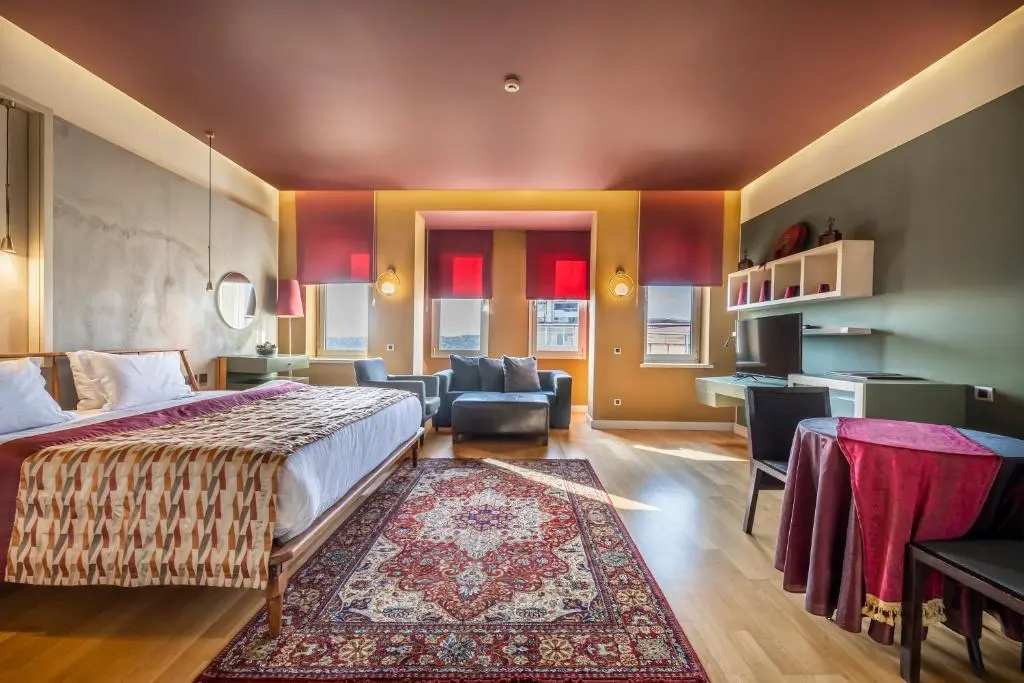 Superior Suite