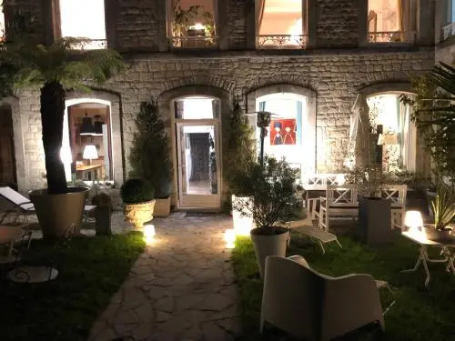 La Closerie DAzelie