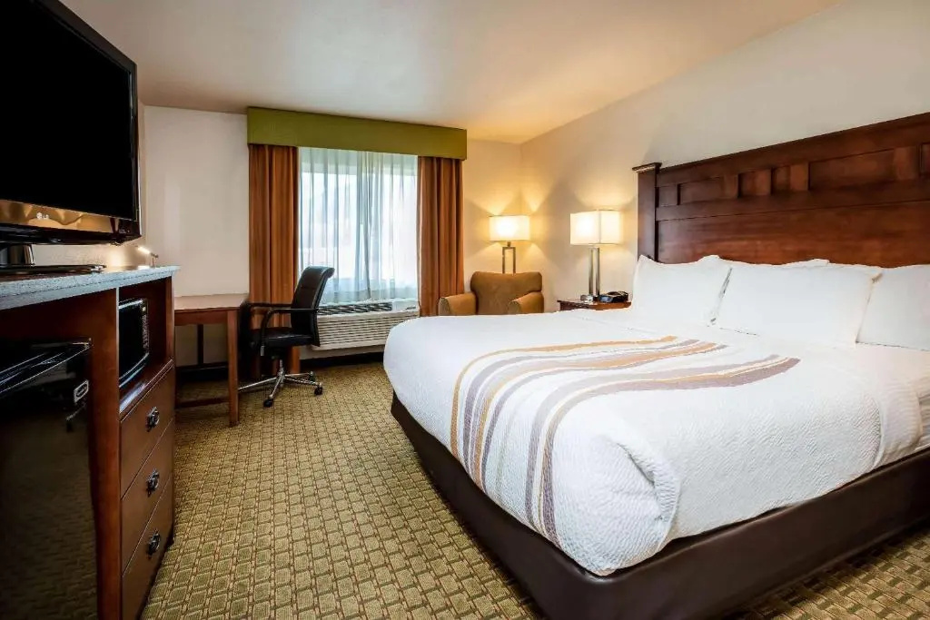 La Quinta Inn & Suites by Wyndham Grants Pass - Chambres