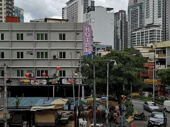 Town View Hotel