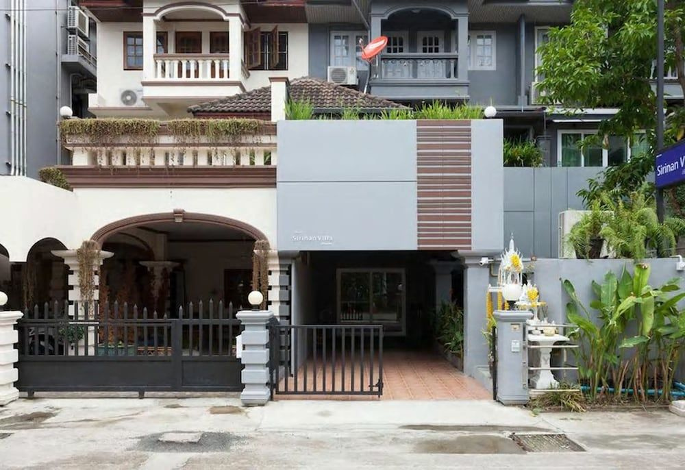 Sirinan Villa Nimman