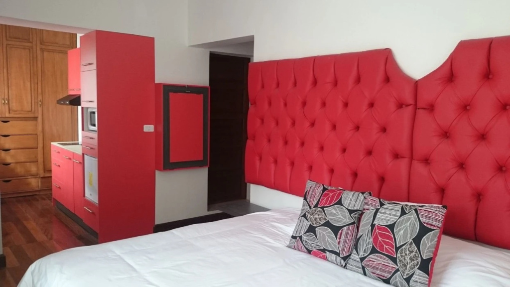 Hotel + Arte - Général