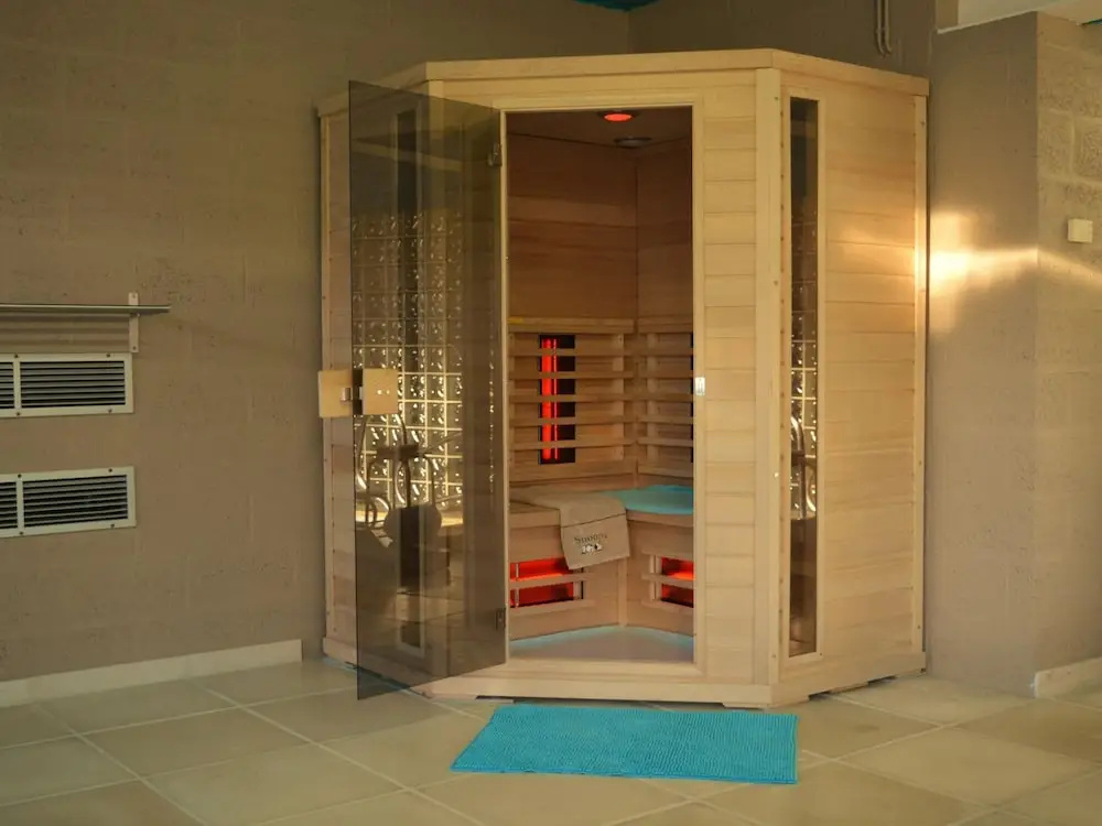 Spacious Villa in Gesves with Swimming Pool