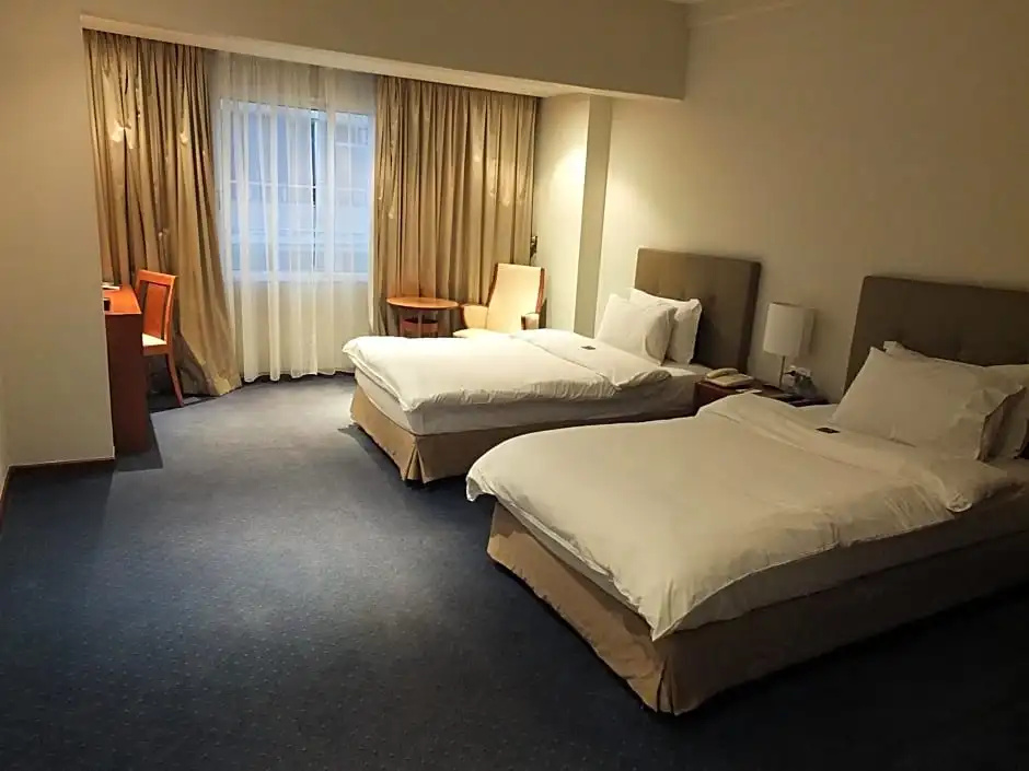 Plaza Hotel - Chambres