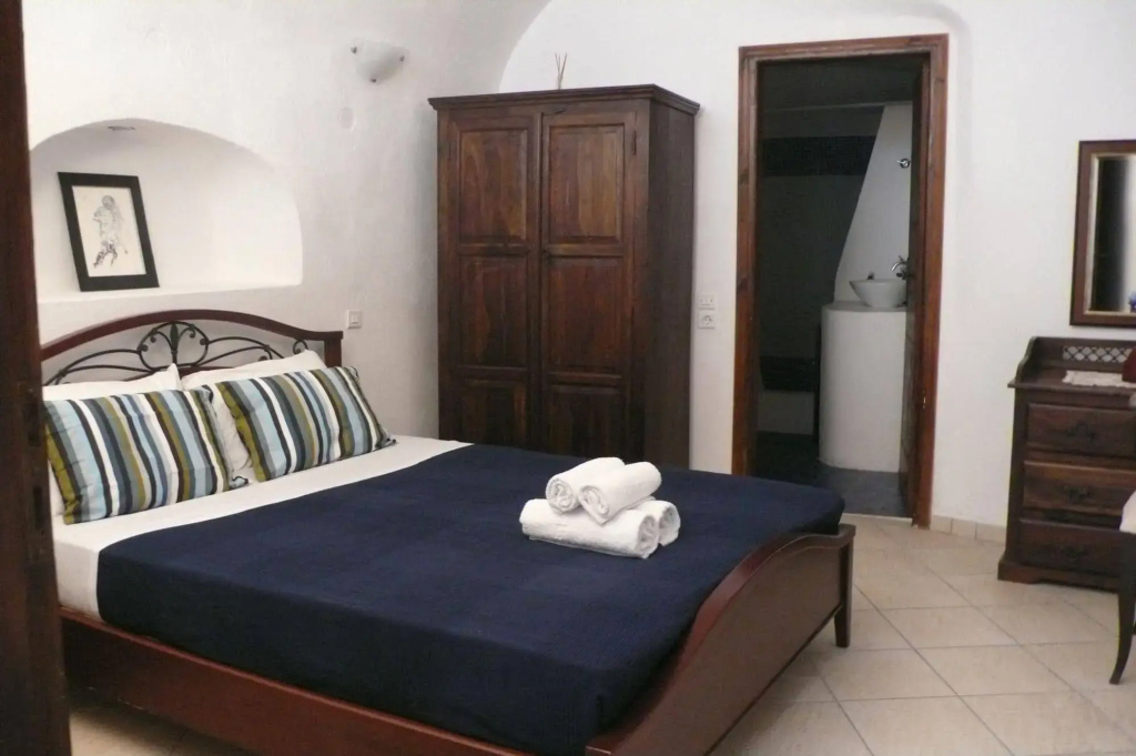 Iridanos Cave House - Général
