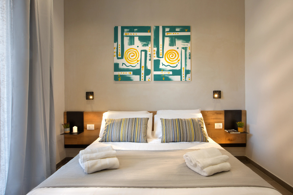 Mare Fuori Rooms