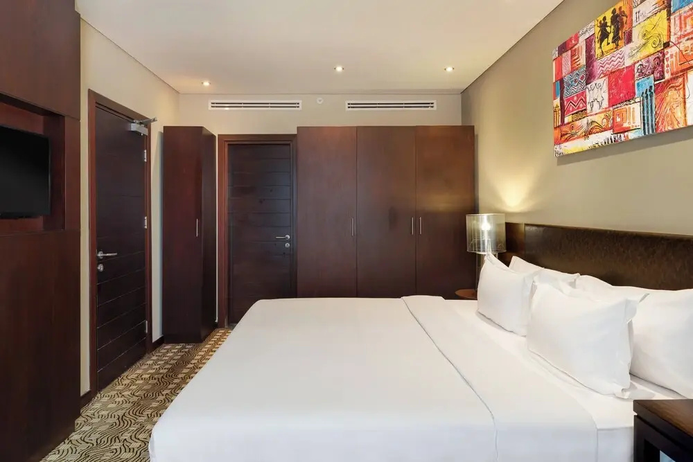 1 Bedroom Junior Suite with pool view