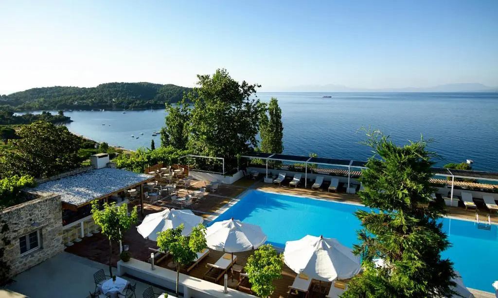 Beach & Waterfront