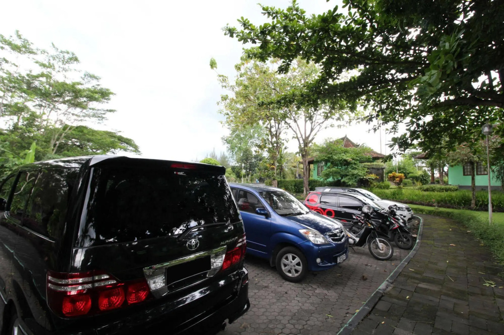 Airy Candi Prambanan Tamanmartani Yogyakarta