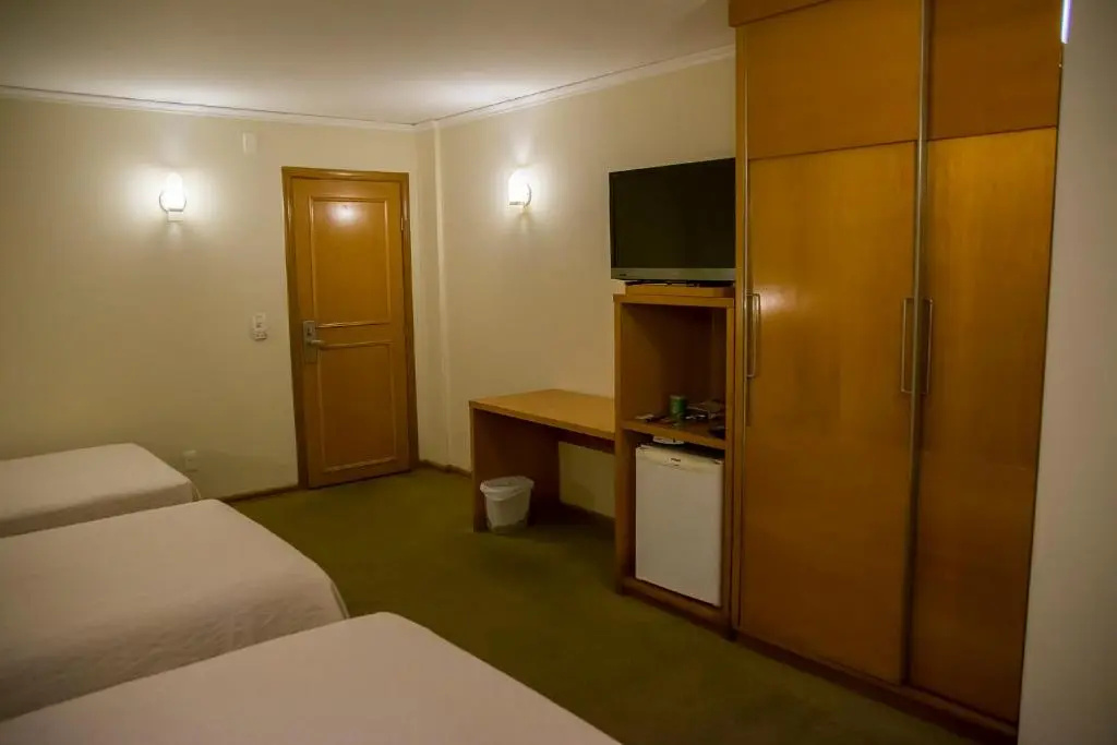 Barbur Plaza Hotel - Chambres