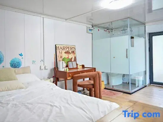 Standard Double room with mountain view (full double bed)