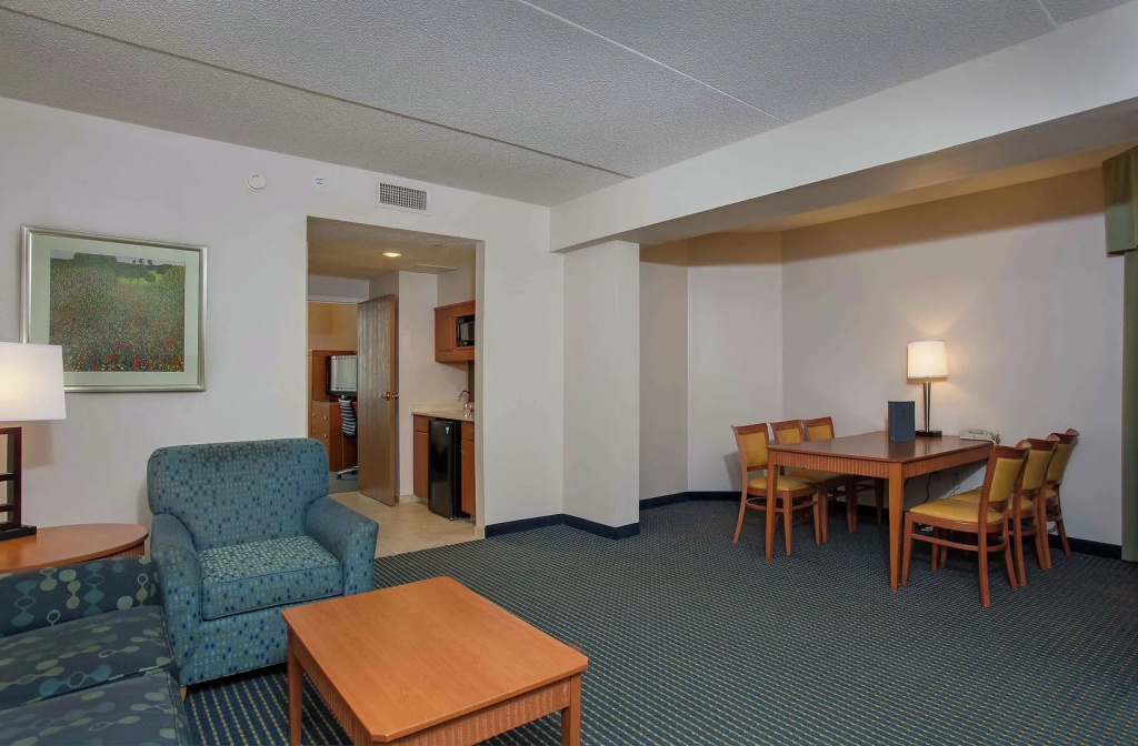 Embassy Suites by Hilton Lexington/UK Coldstream - Général