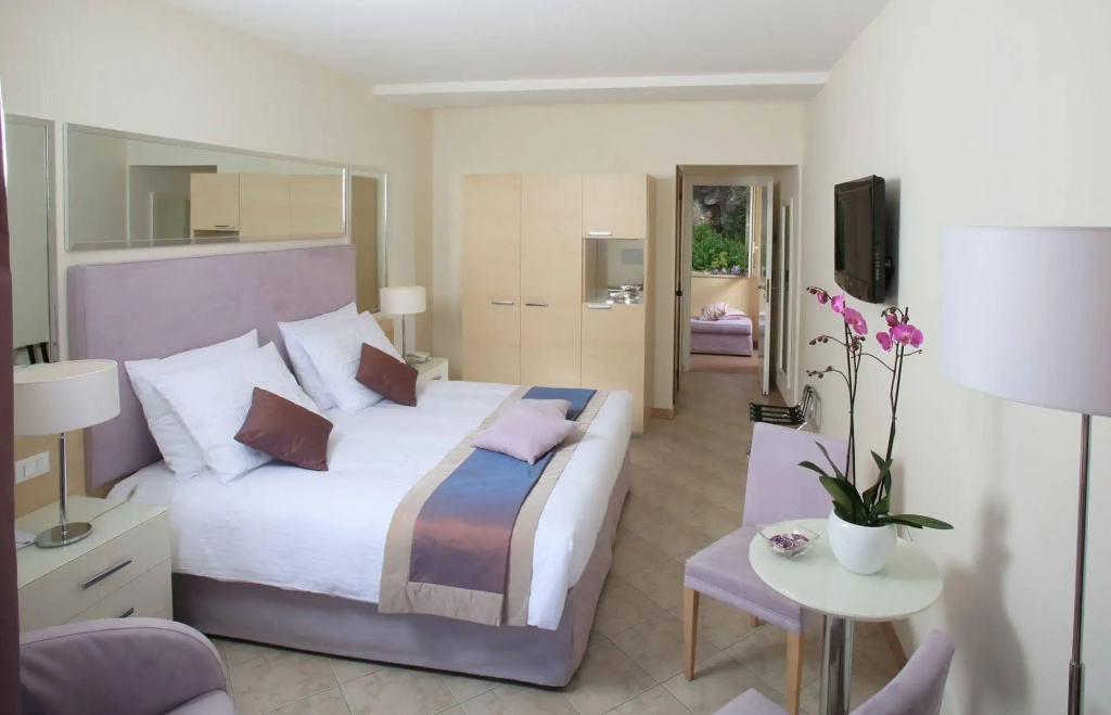 Hotel Crystal Sea - Général