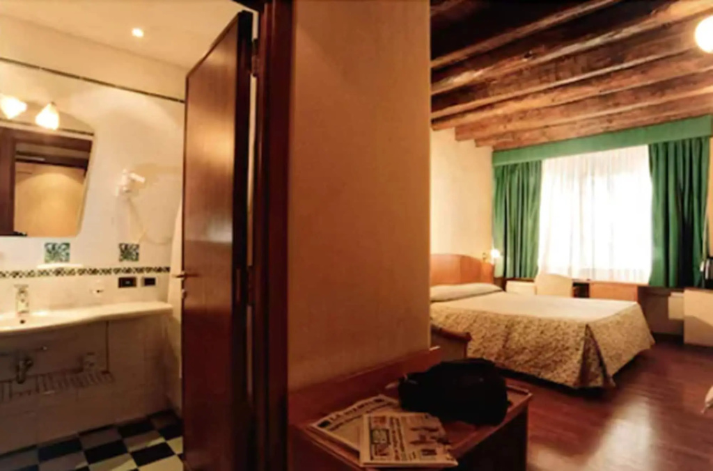 Hotel photo 15