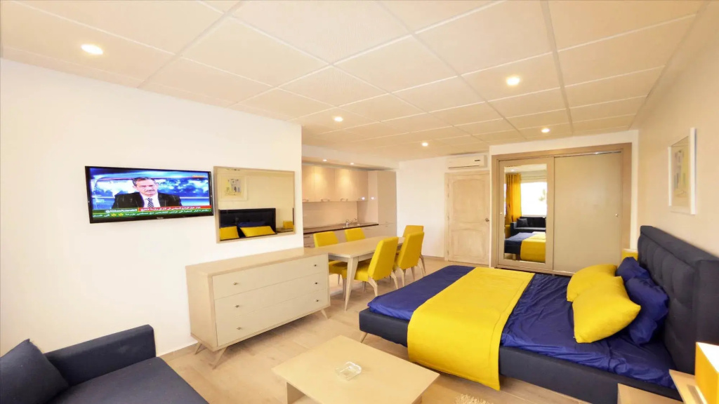 Hotel photo 12