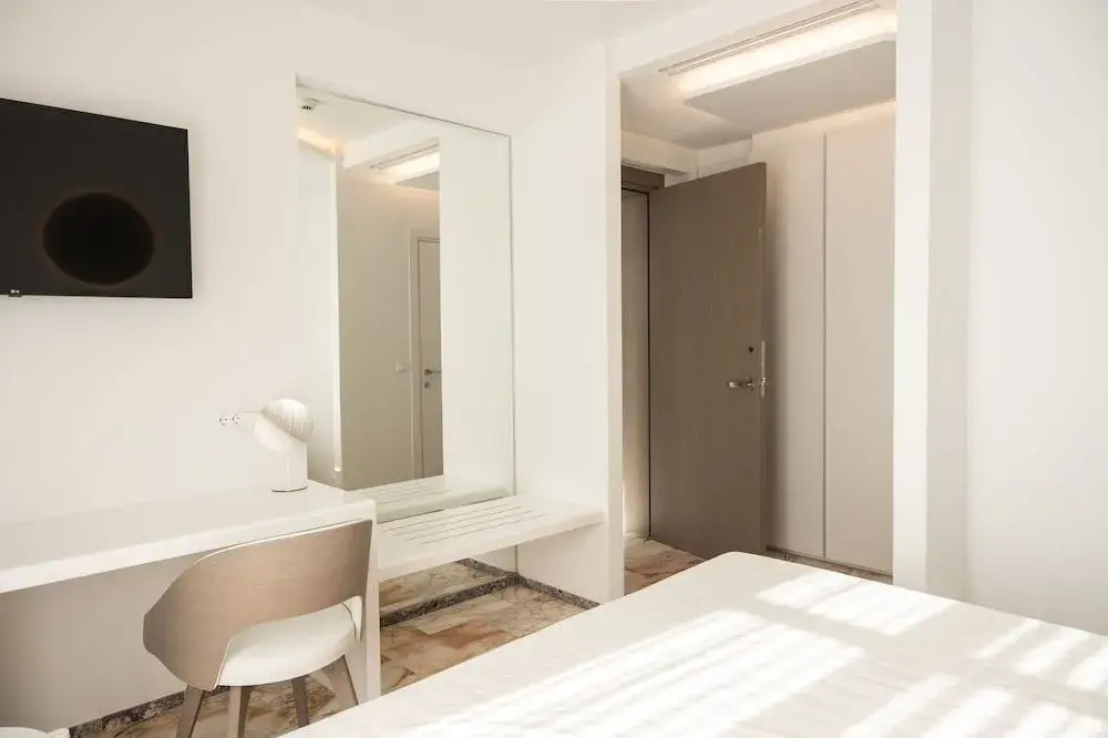 Hotel photo 43
