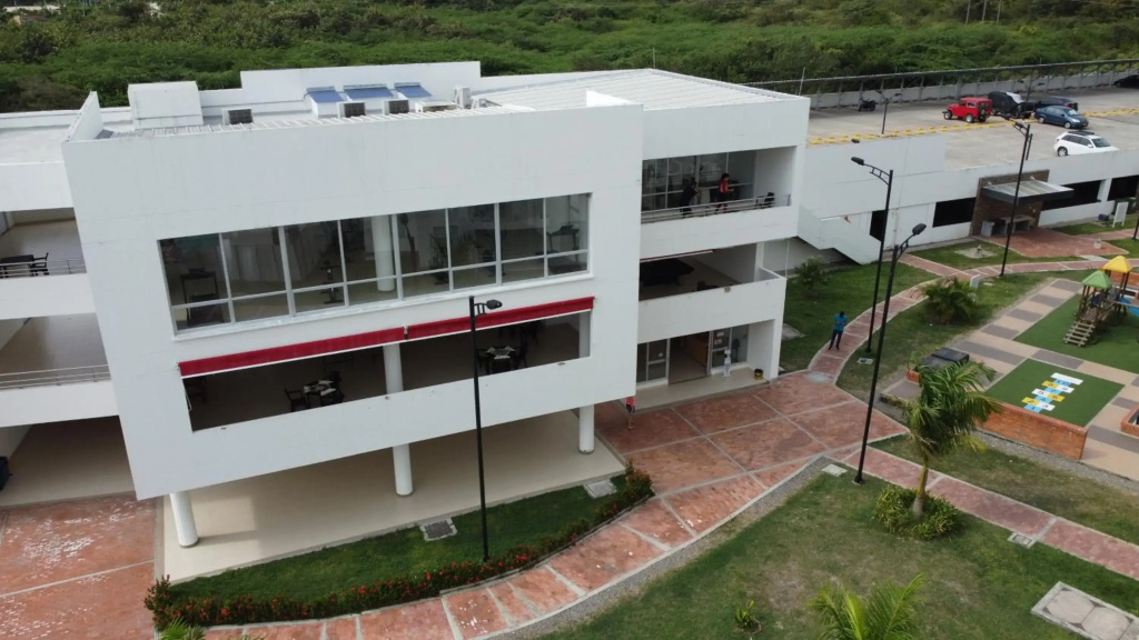 Apartamento Aqualina Orange Segundo Piso Vista a Piscina