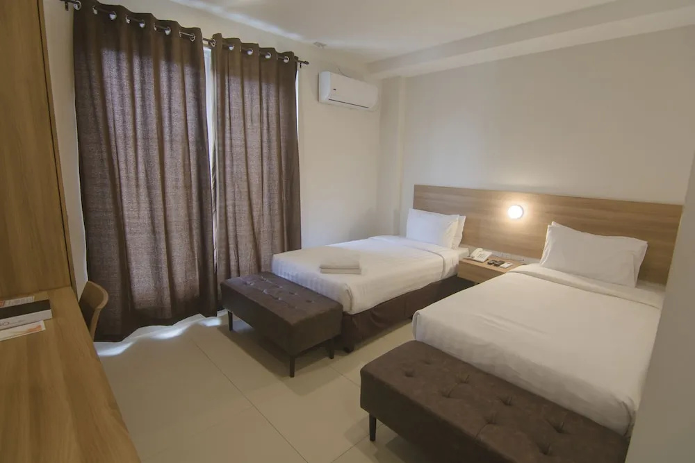Deluxe Double room (twin beds)