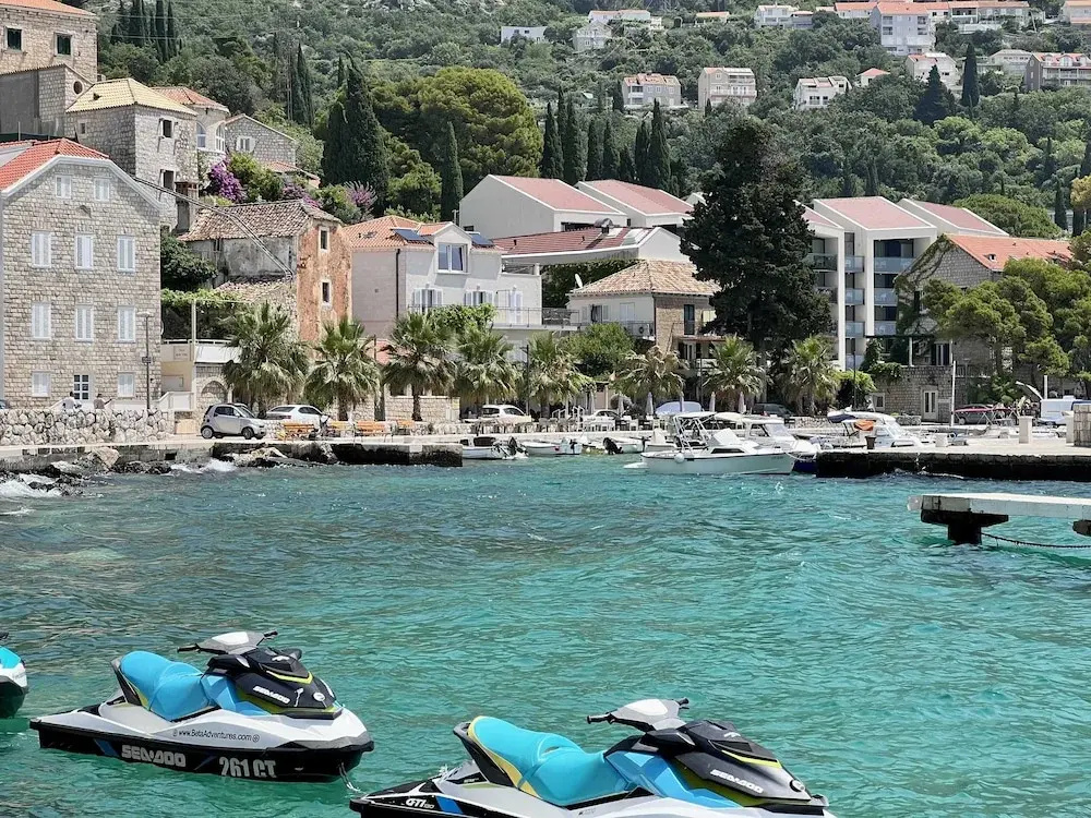 Apartments Lavilla