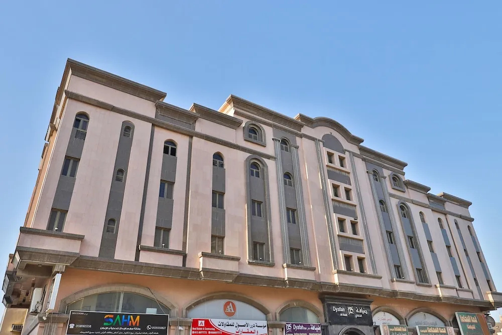 OYO 291 Dyafat Al Saati Furnished Apartments