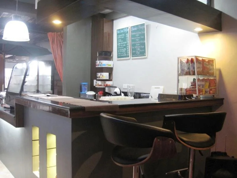 Food & Beverage