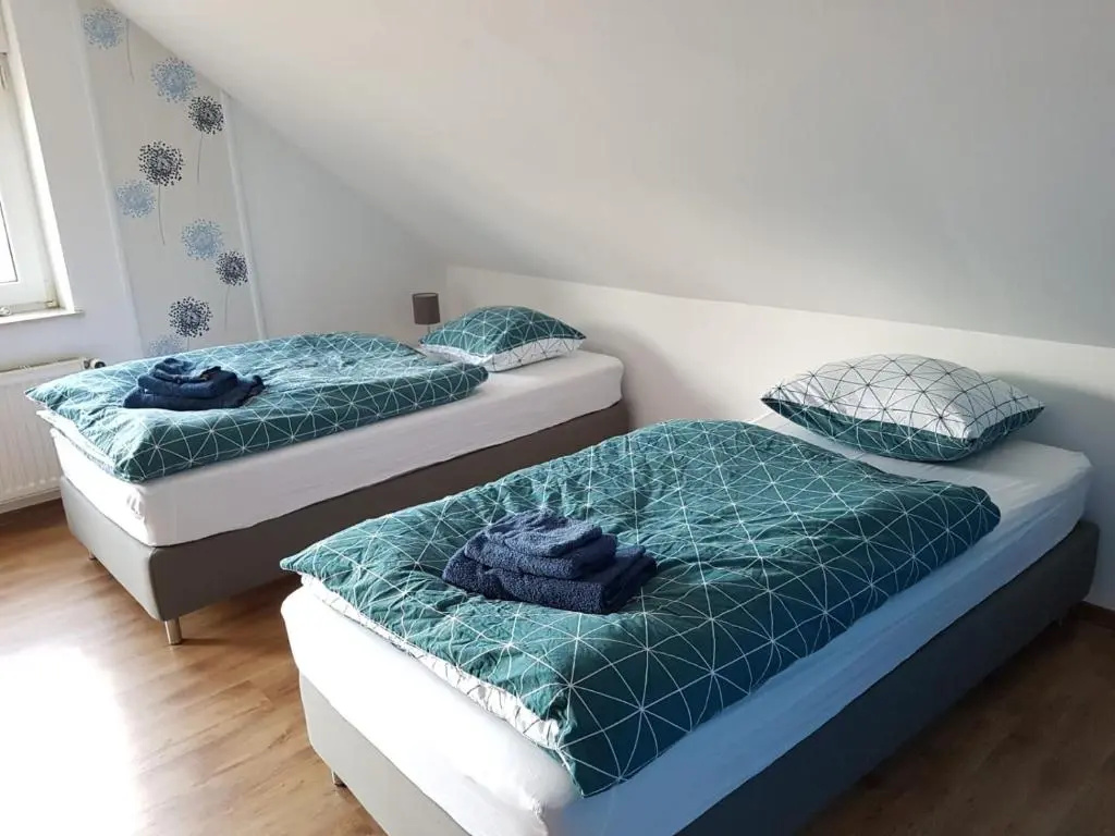 2 Bedrooms Apartment