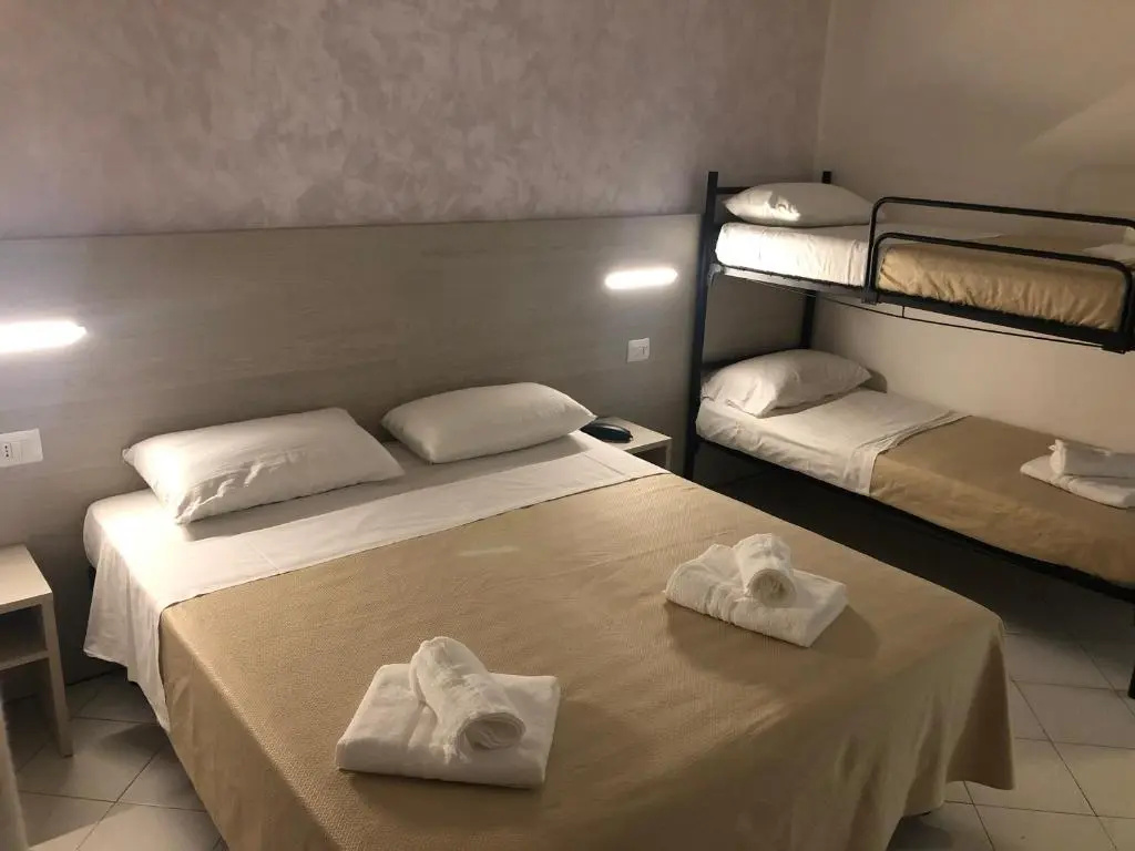 Standard Quadruple room