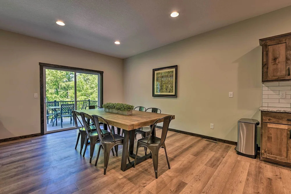 Modern Nisswa Escape w/ Deck: Walk to Gull Lake! — фото 3