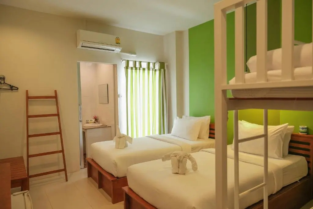 Krabi Pitta House - Chambres