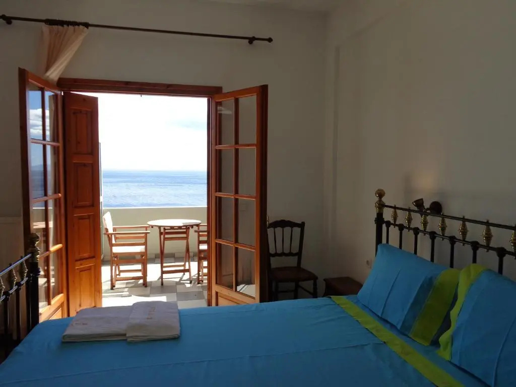 Standard Double room with sea view full double bed