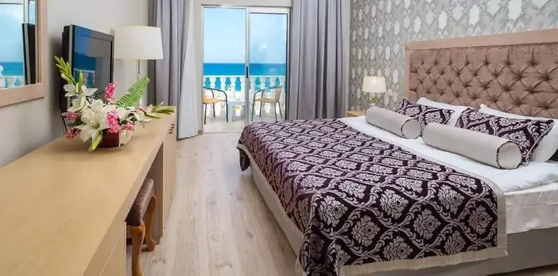 Orcas Imperial Palace — фото 4