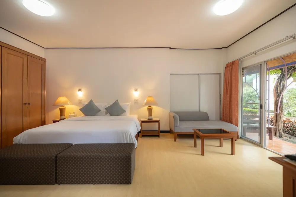 Коттедж Deluxe c 1 комнатой в Bangkok Rama Hotel