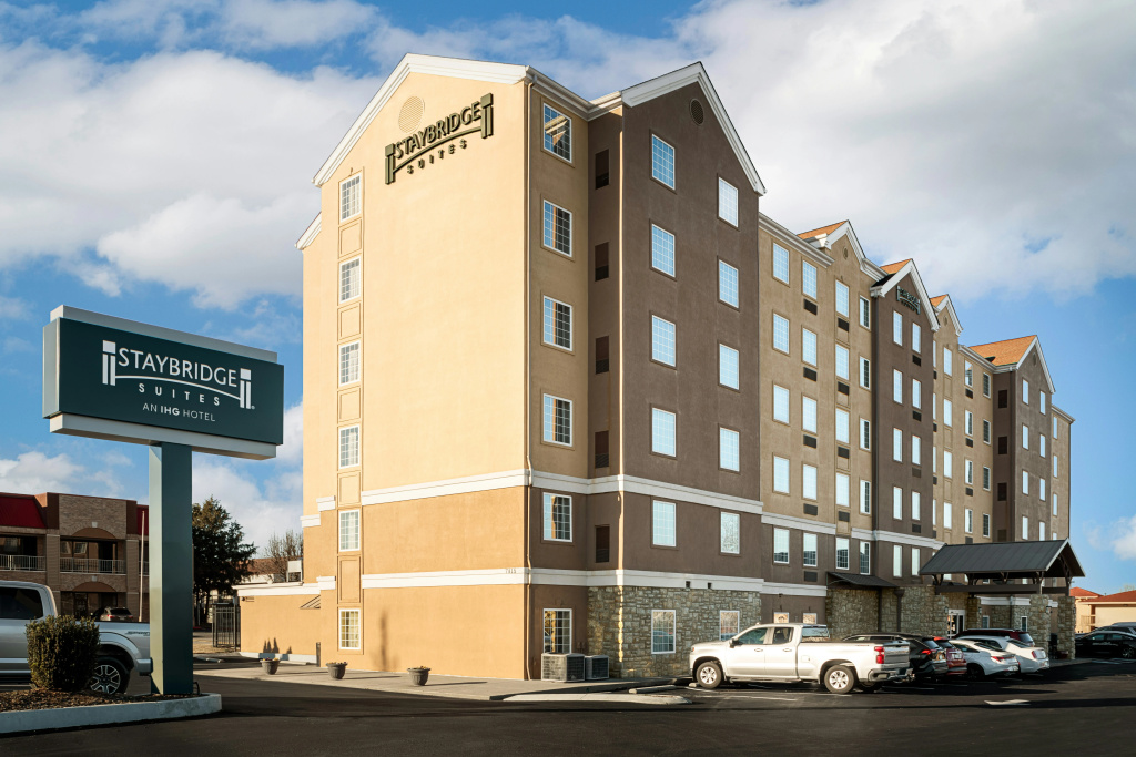 Staybridge Suites Chattanooga at Hamilton Place by IHG
