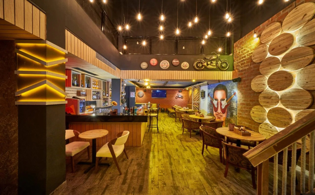 Food & Beverage