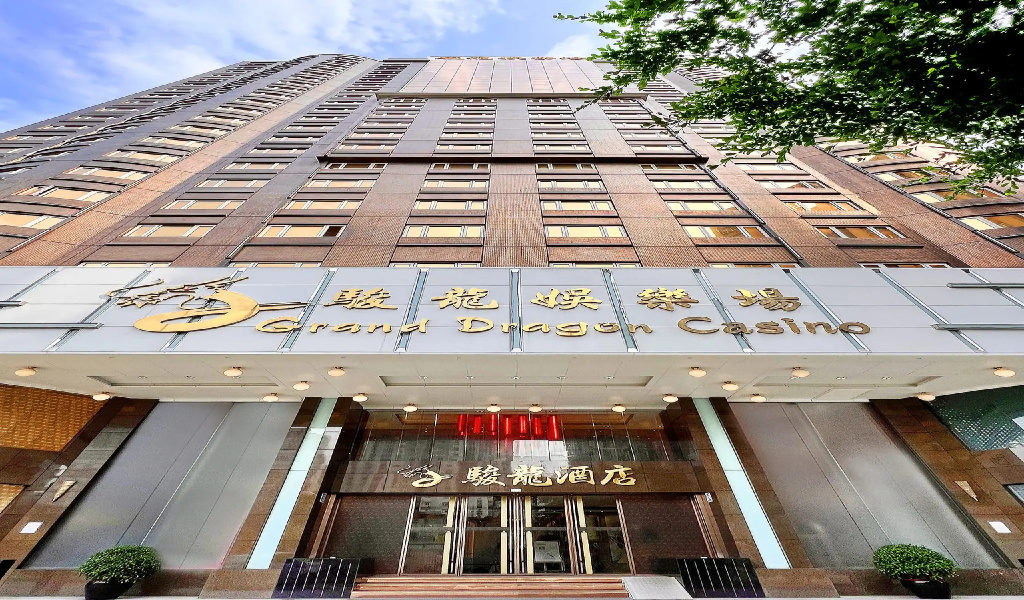 Hotel photo 1
