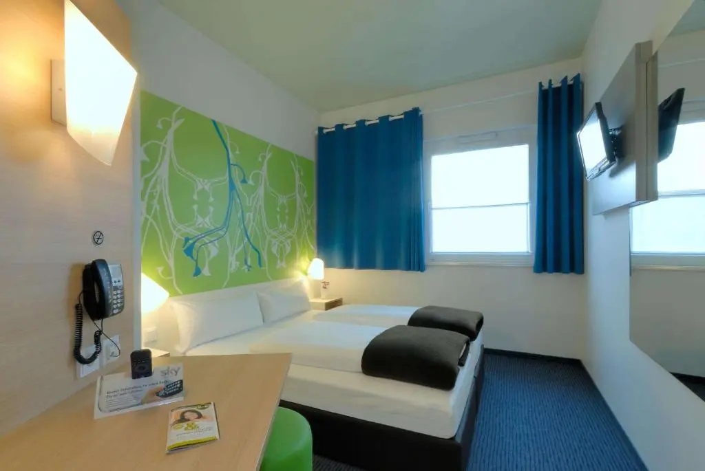 Standard Double room (twin beds)