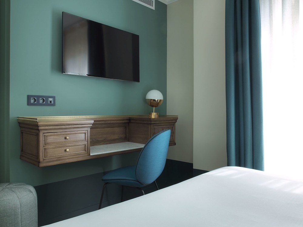 Hotel Bachaumont 69