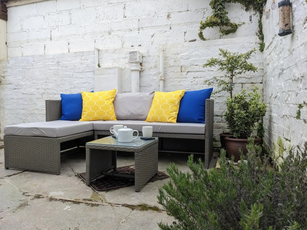 Blue Horizon Holiday Cottage - Refurbished 2021