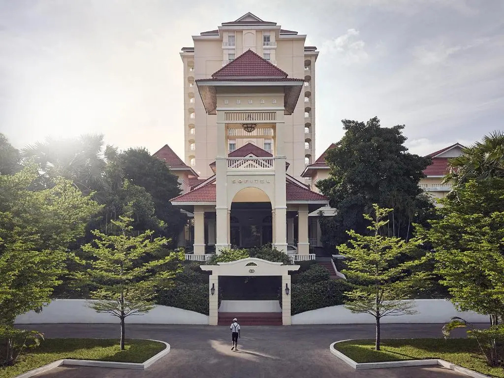 Sofitel Phnom Penh Phokeethra - 2