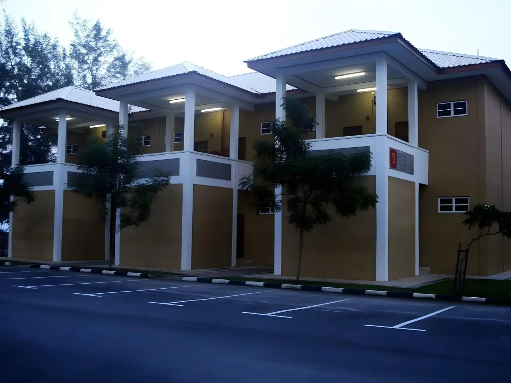 Scout Inn