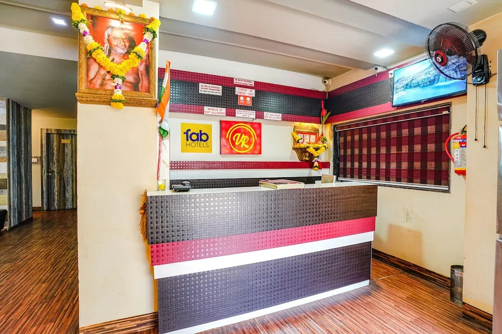 FabExpress Vinyasa Residency