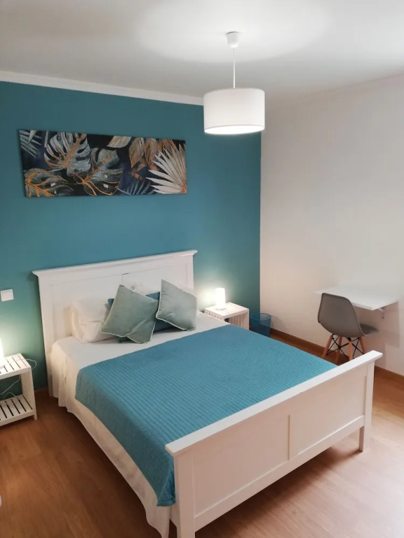 Standard Double room with mountain view (full double bed)