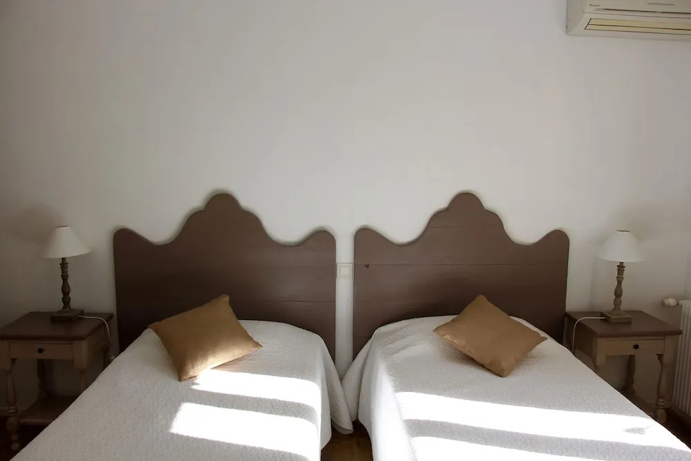 Voir la photo 4 — Hôtel Les Oliviers
