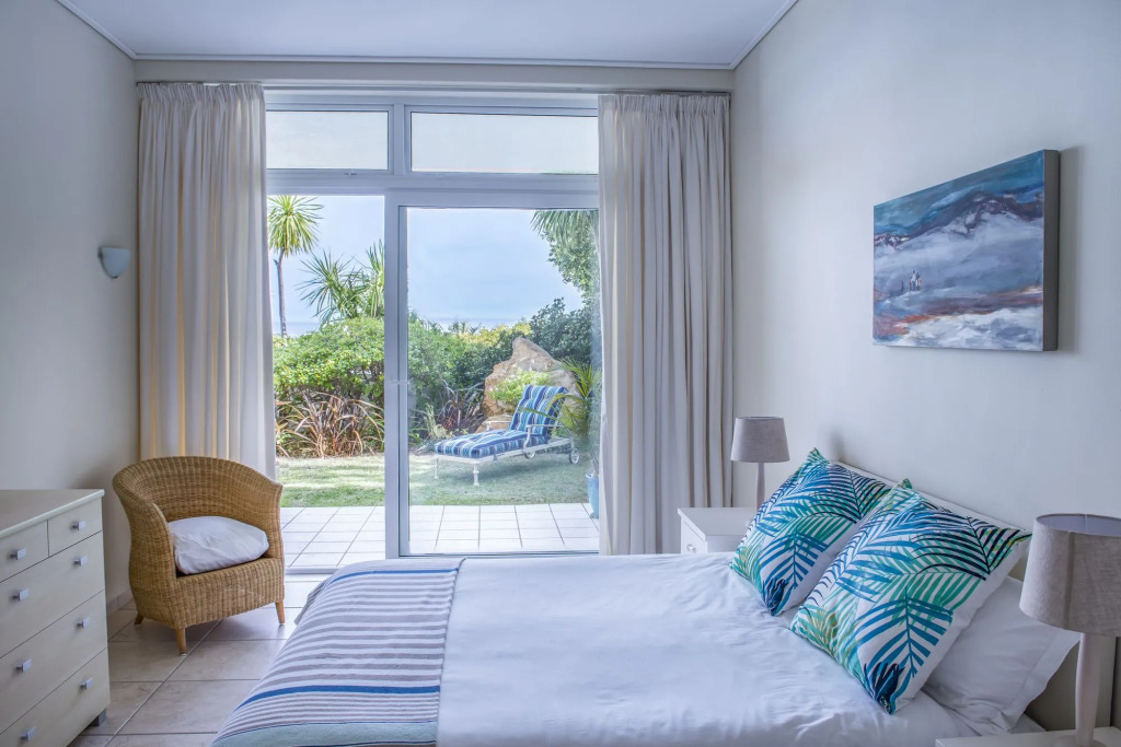 Bay Reflections Camps Bay Luxury Serviced Apartments - фото 4