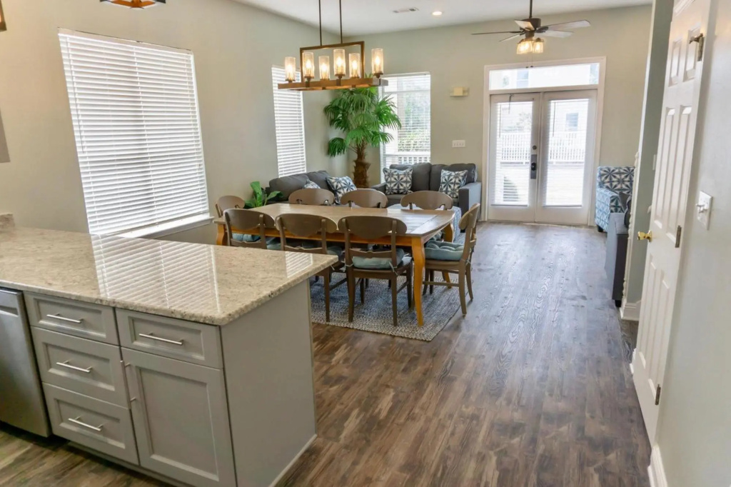 Brisas Del Mar 371 Maravilla Dr 4BR 3BA 12