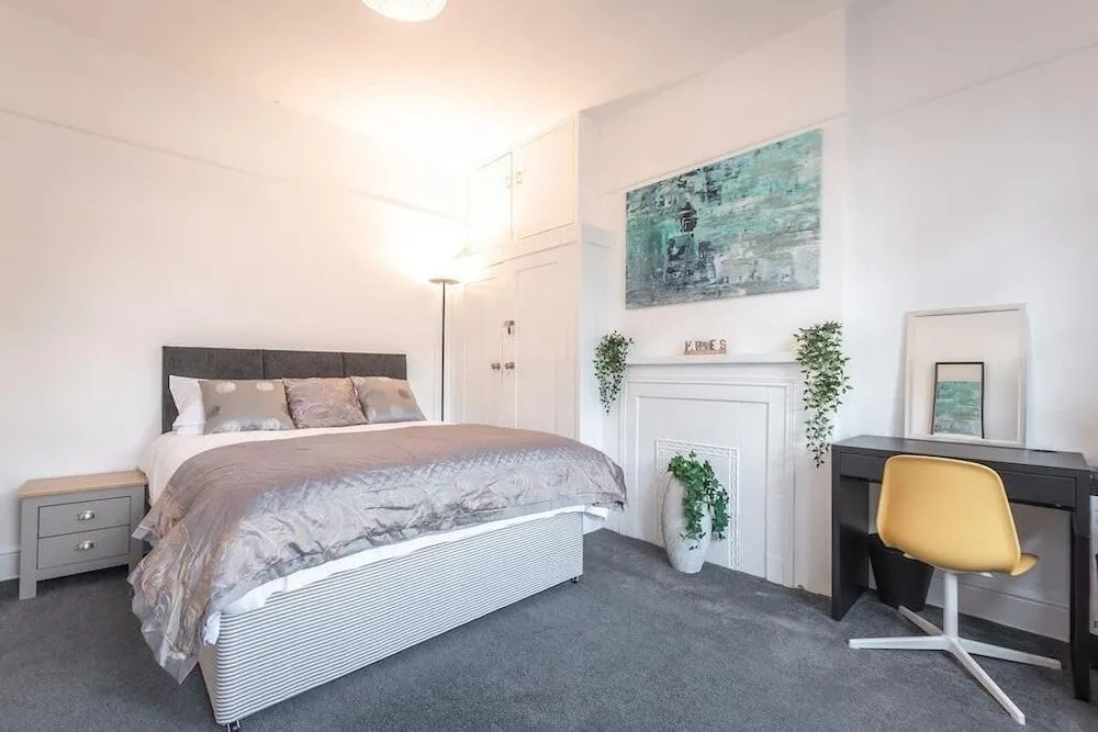 Queens Park — фото 5