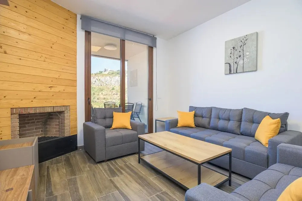 Verve 2BR Apt. by The Valley Kfardebian - фото 17